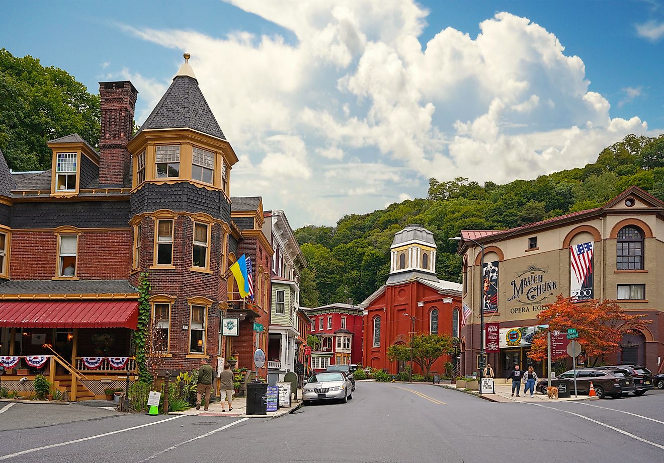 The Mauch Chunk Opera House in the historic downtown of Jim Thorpe, Pennsylvania. Editorial credit: zimmytws / Shutterstock.com