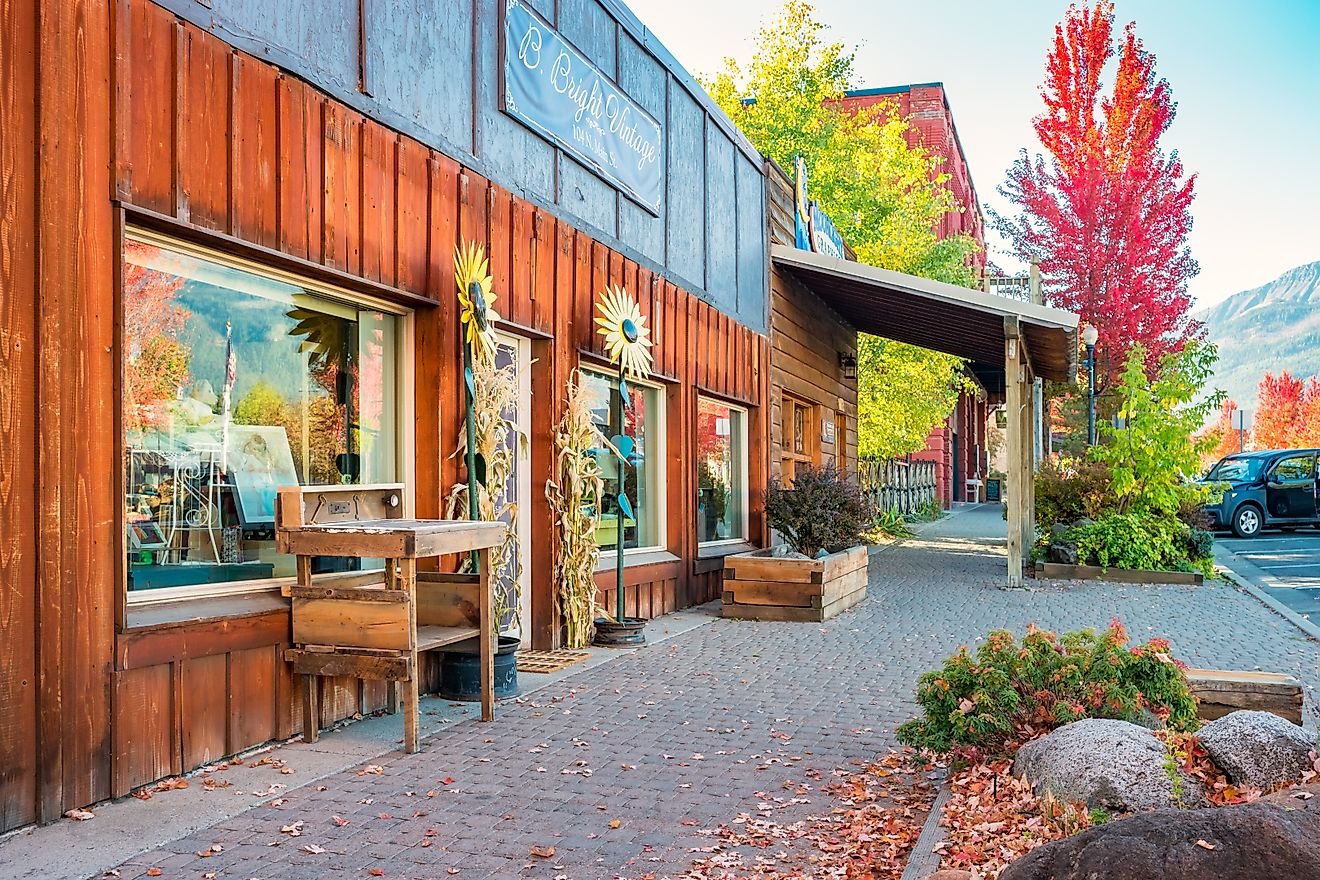 Store in downtown Joseph, Oregon, via benedek / iStock.com