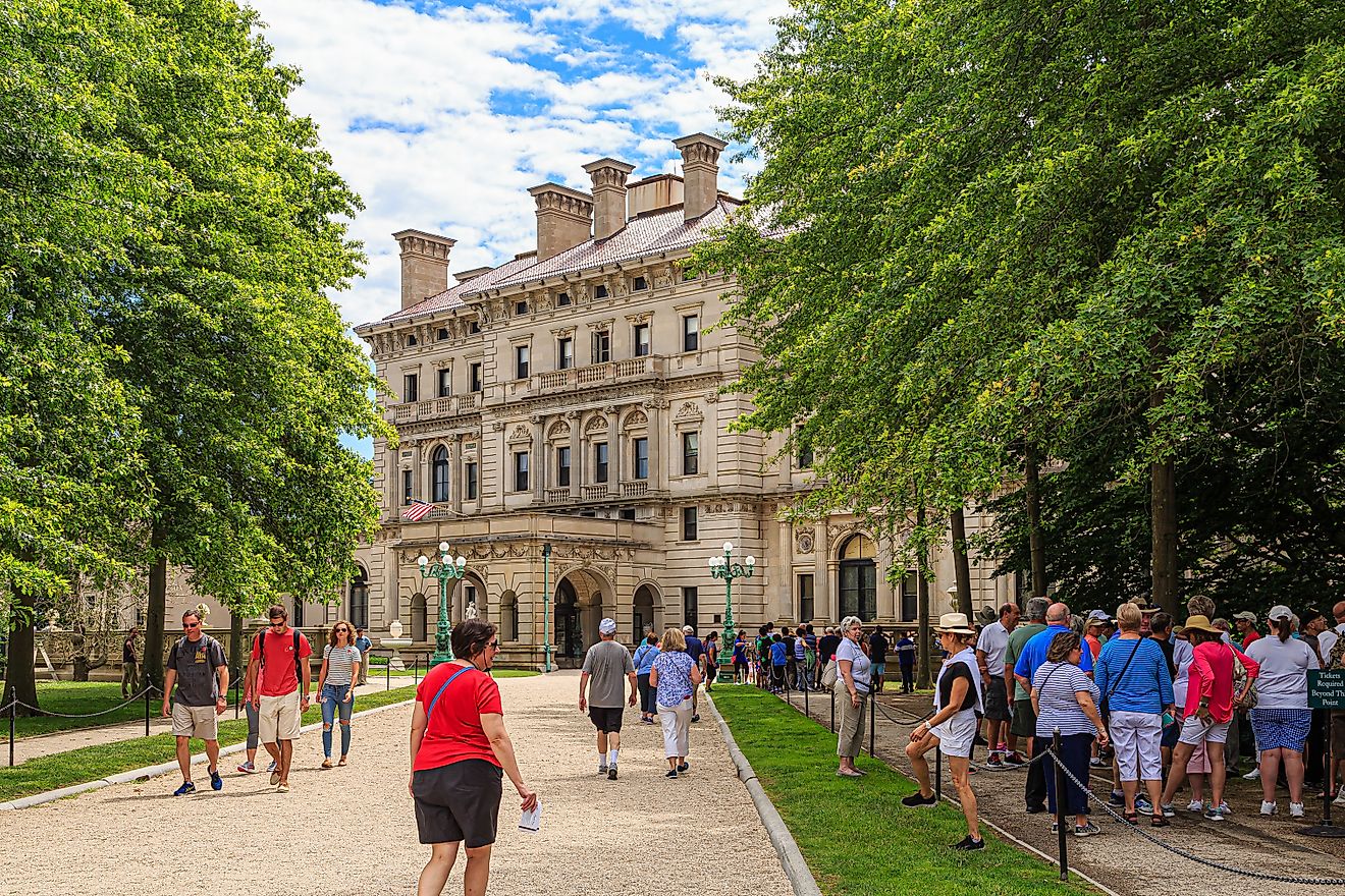 Newport, Rhode Island: A seaside city renowned as a New England summer resort, famous for its historic mansions and rich sailing history. Editorial credit: Darryl Brooks / Shutterstock.com