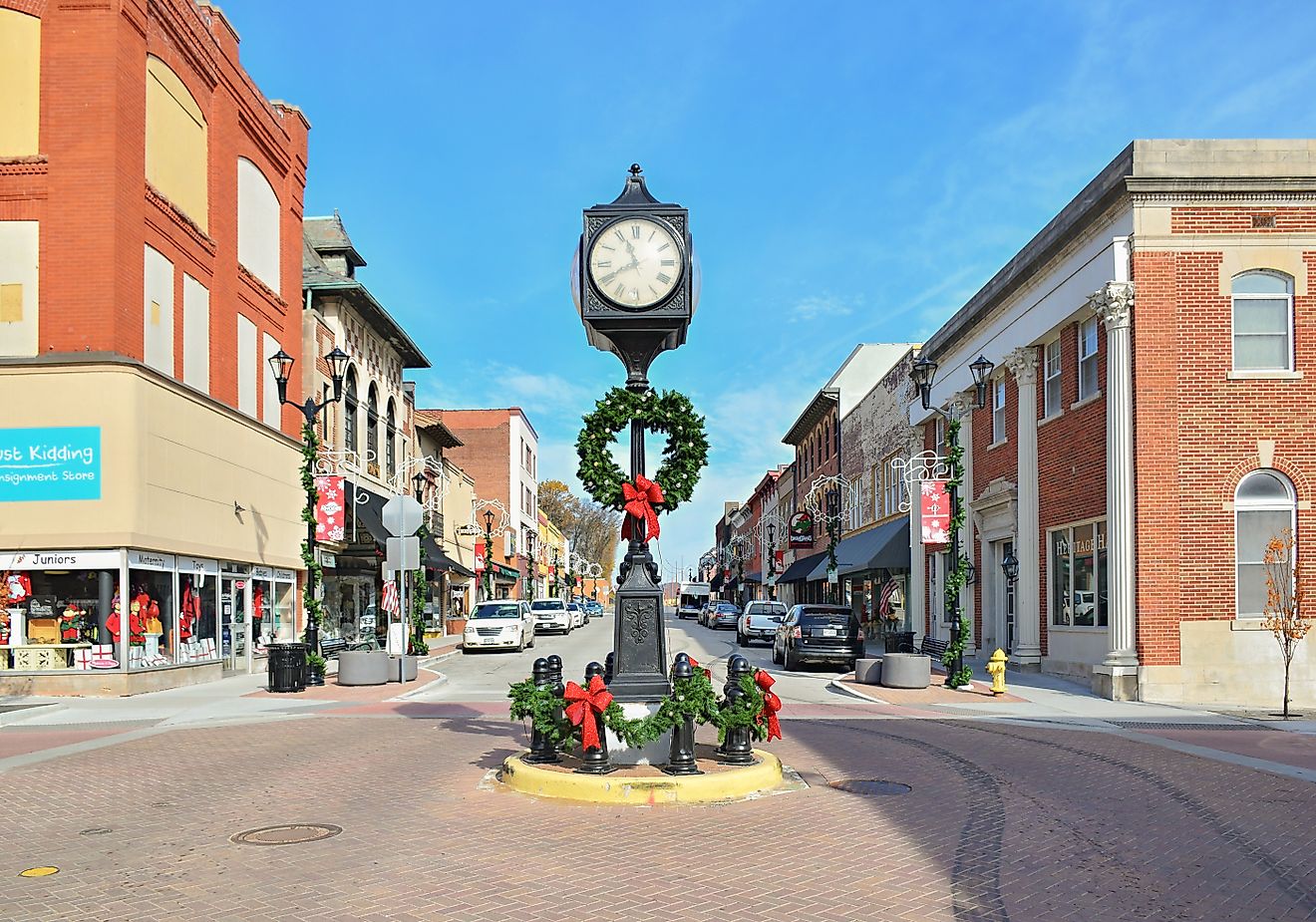 Historical buildings in Main Street of Cape Girardeau, Missouri. Editorial credit: Steven Liveoak / Shutterstock.com