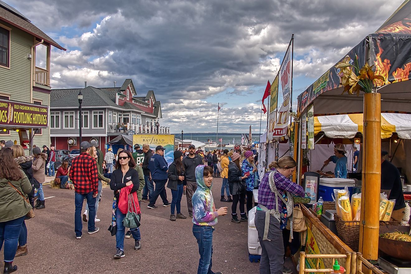 People enjoying the Annual Applefest in Bayfield, Wisconsin. Image: Jacob Boomsma / Shutterstock