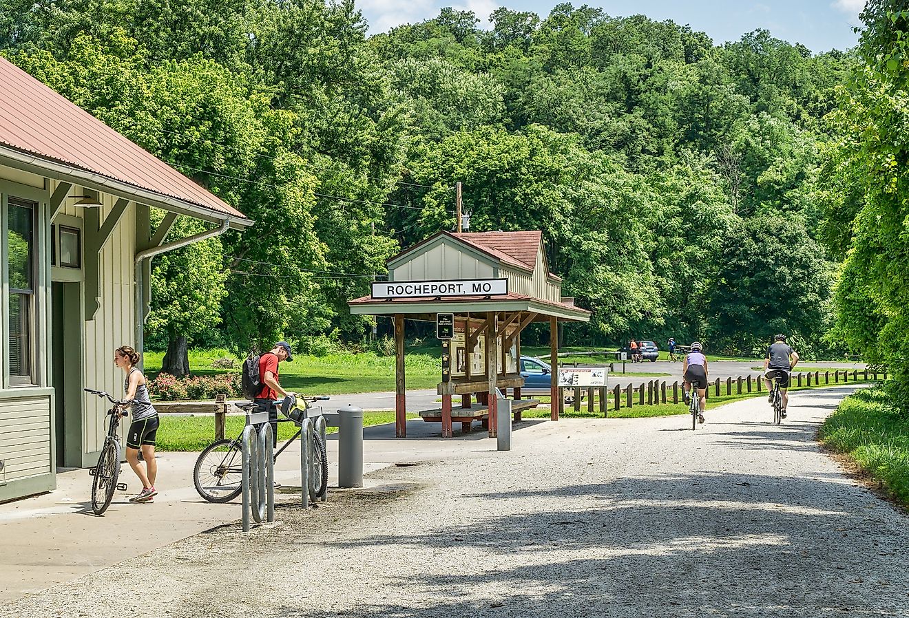 Cyclists at Rocheport station on the Katy Trail, Missouri. Image credit marekuliasz via Shutterstock
