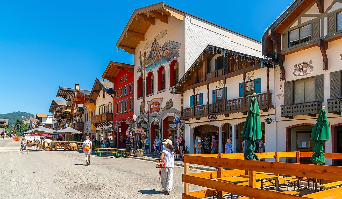 Street view in Leavenworth, Washington. Editorial credit: Kirk Fisher / Shutterstock.com