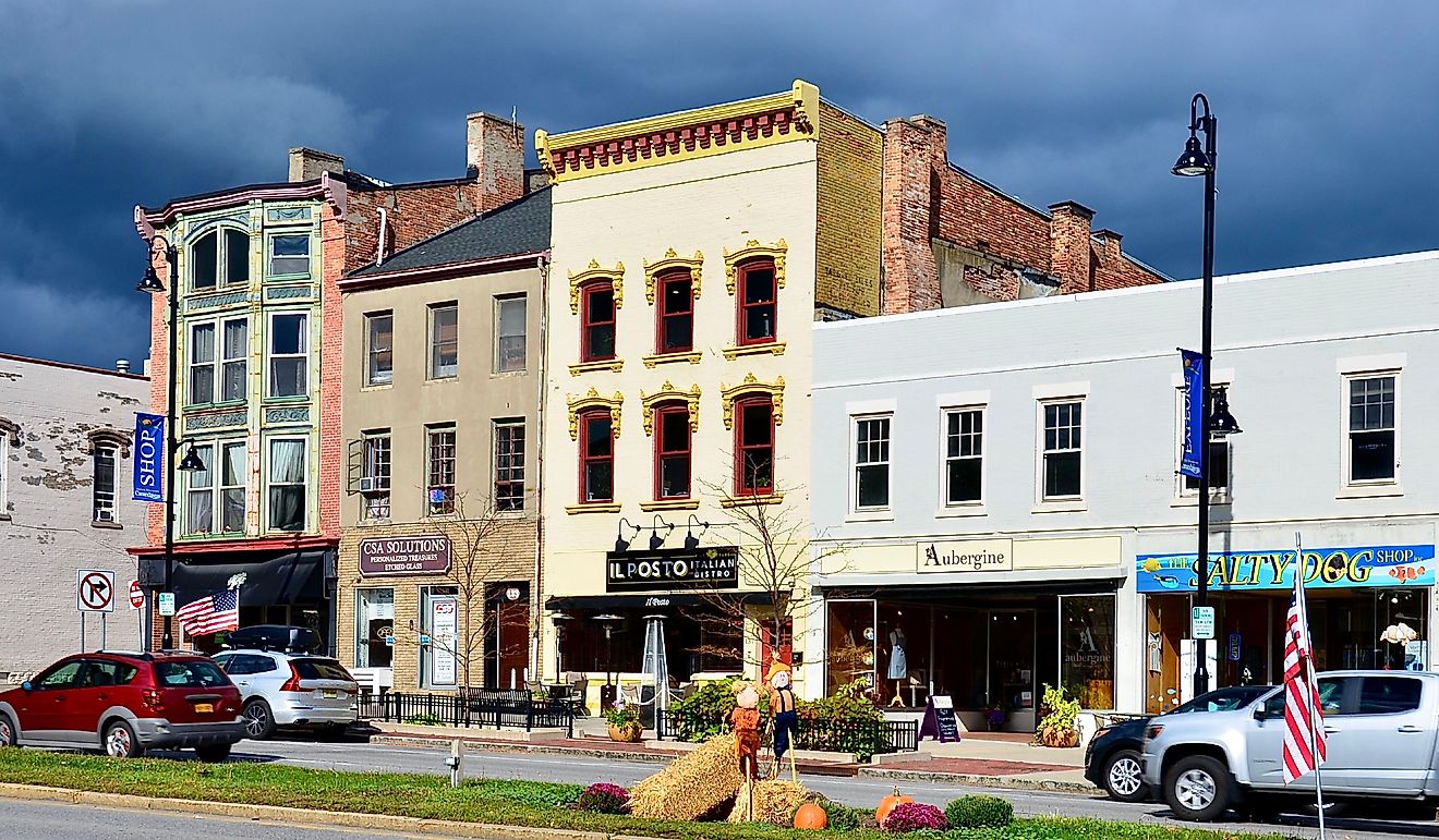 Commercial buildings in city center on Main Street in Canandaigua, New York, US. Editorial credit: PQK / Shutterstock.com