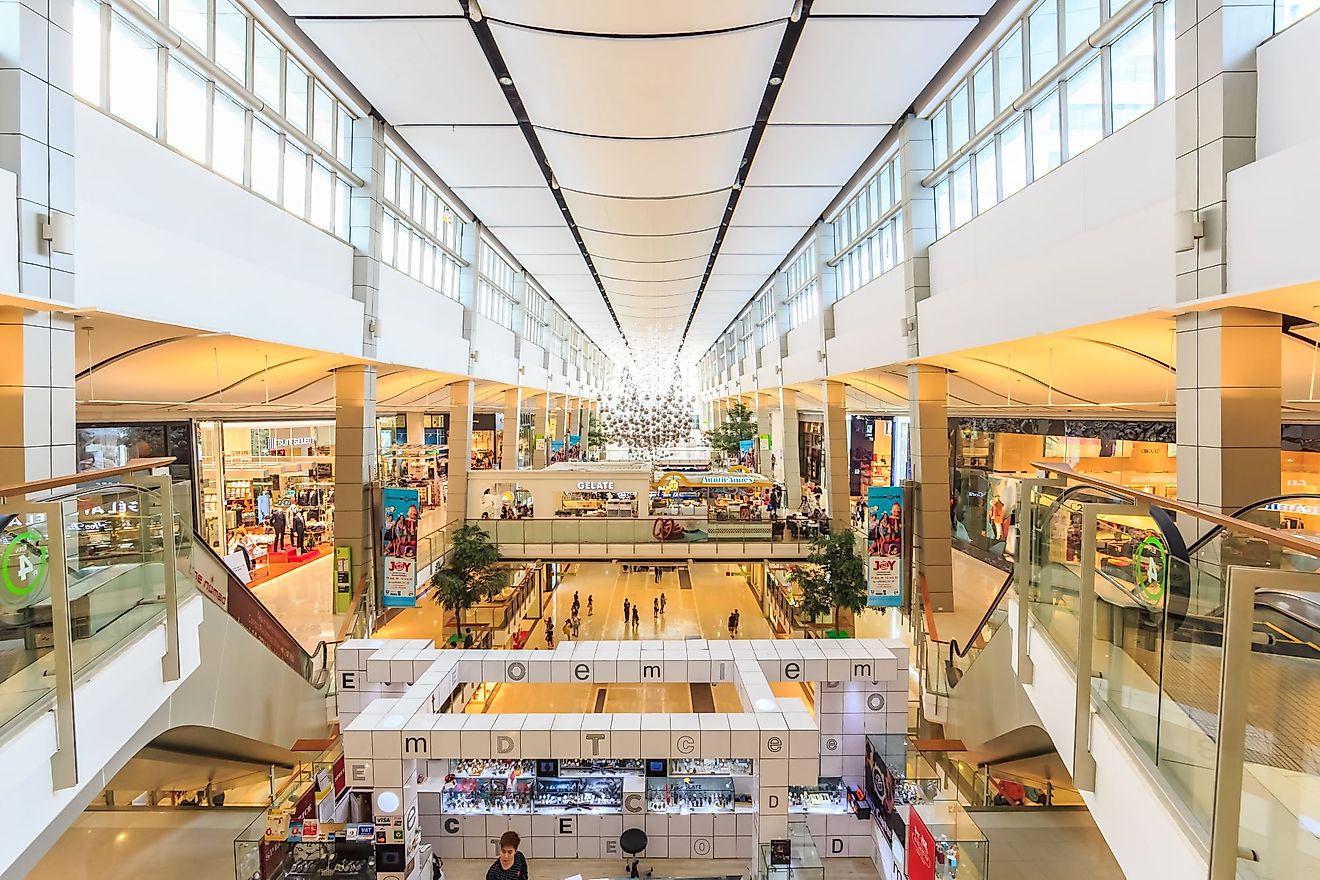 People shop at Central World in Bangkok. Editorial credit: Tooykrub / Shutterstock.com