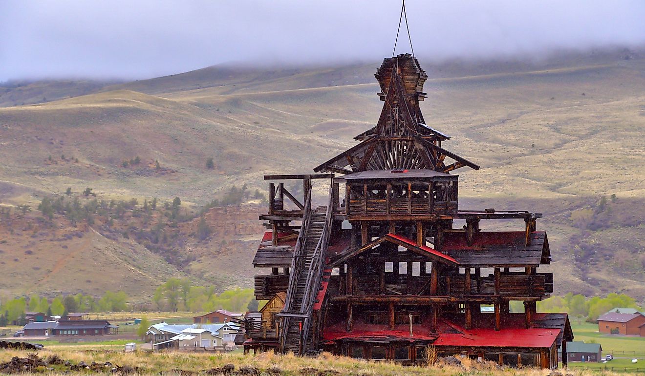 This is the Smith Mansion just outside Cody, Wyoming. Editorial credit: Grossinger / Shutterstock.com