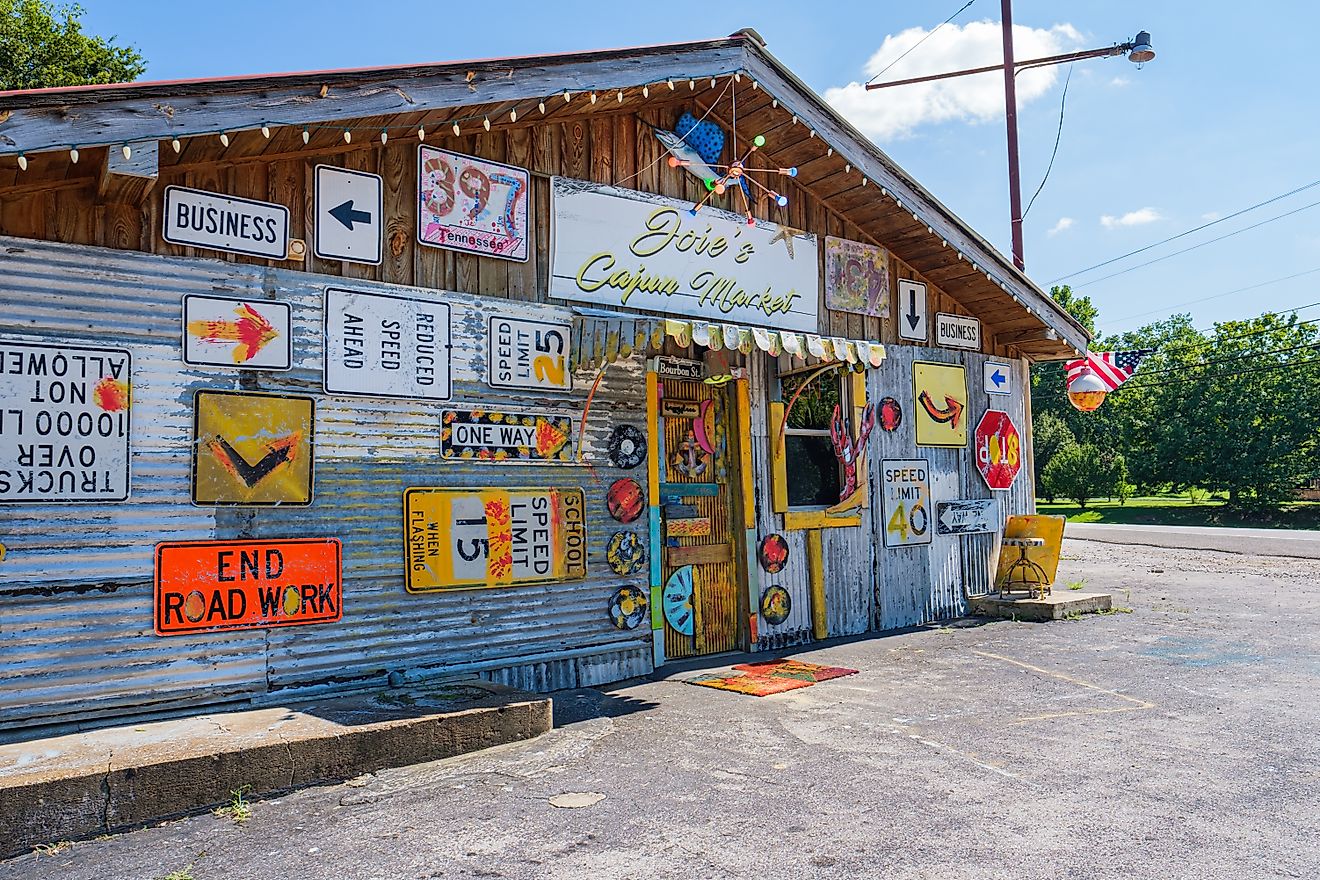 Joie's Cajun Market on Sowell Mill Pike in Columbia Tennessee. Editorial credit: William A. Morgan / Shutterstock.com