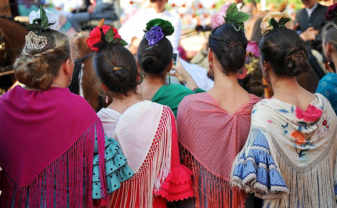 traditional spanish people