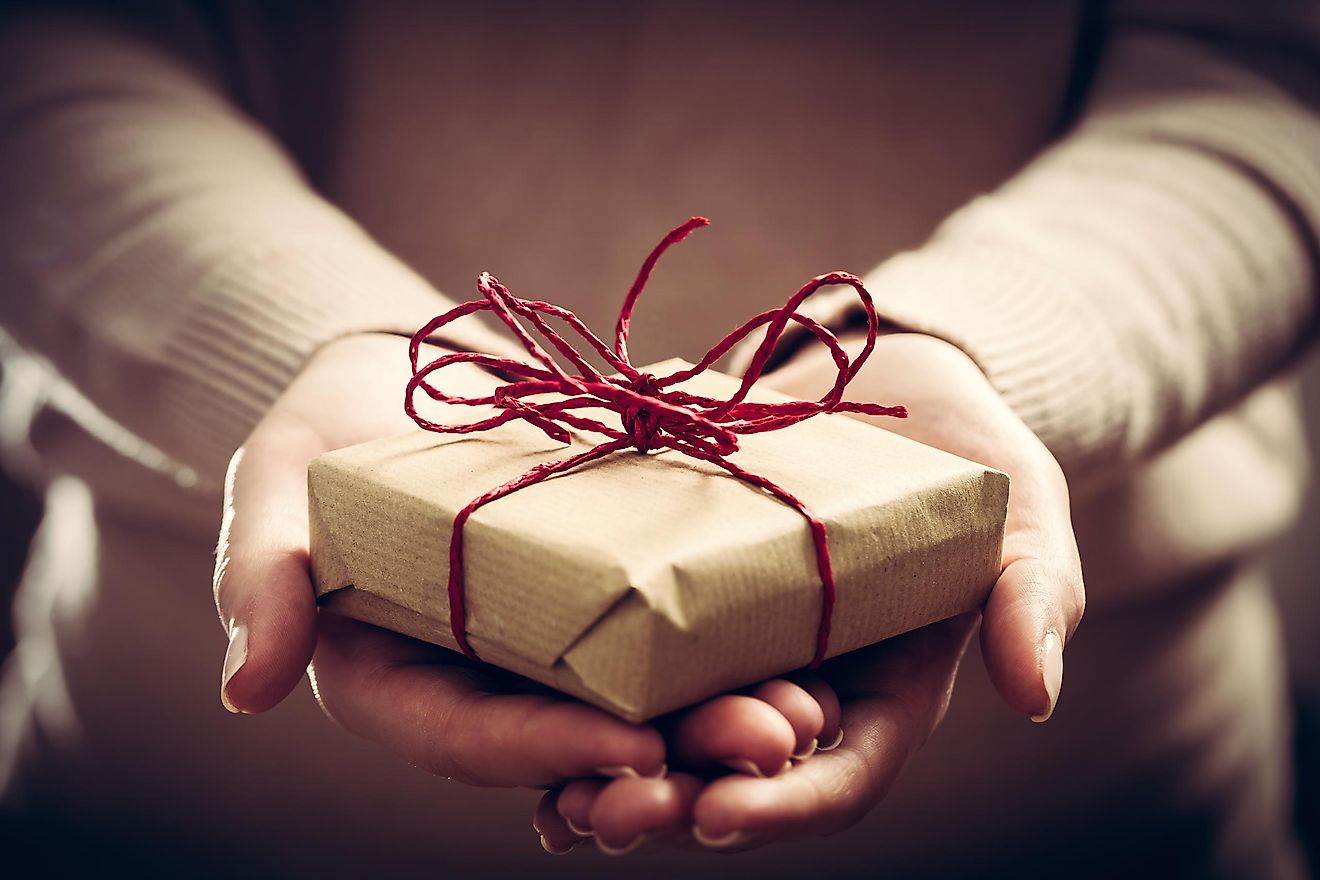 We Stopped Giving Gifts for Christmas - How to Have a No-Gift Christmas