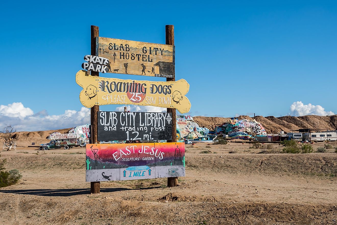 A welcoming signboard at the entry point of Slab city. Editorial credit: Cheri Alguire / Shutterstock.com