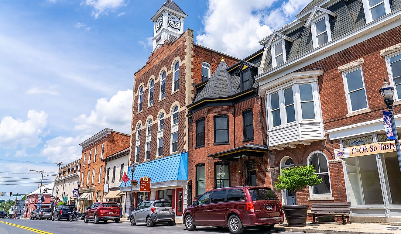 Businesses Along Main Street in Downtown Historic Williamsport, Maryland. Editorial credit: Kyle J Little / Shutterstock.com