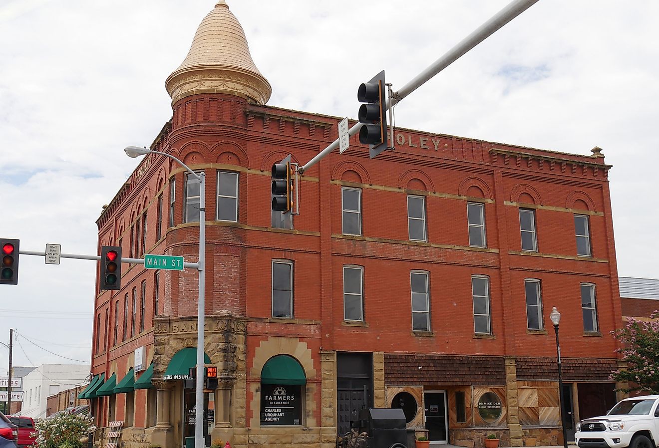 Close up of the Foley Building in Eufaula where the fighting for the McIntosh County seat war occurred in June 1908. Image credit RaksyBH via Shutterstock.