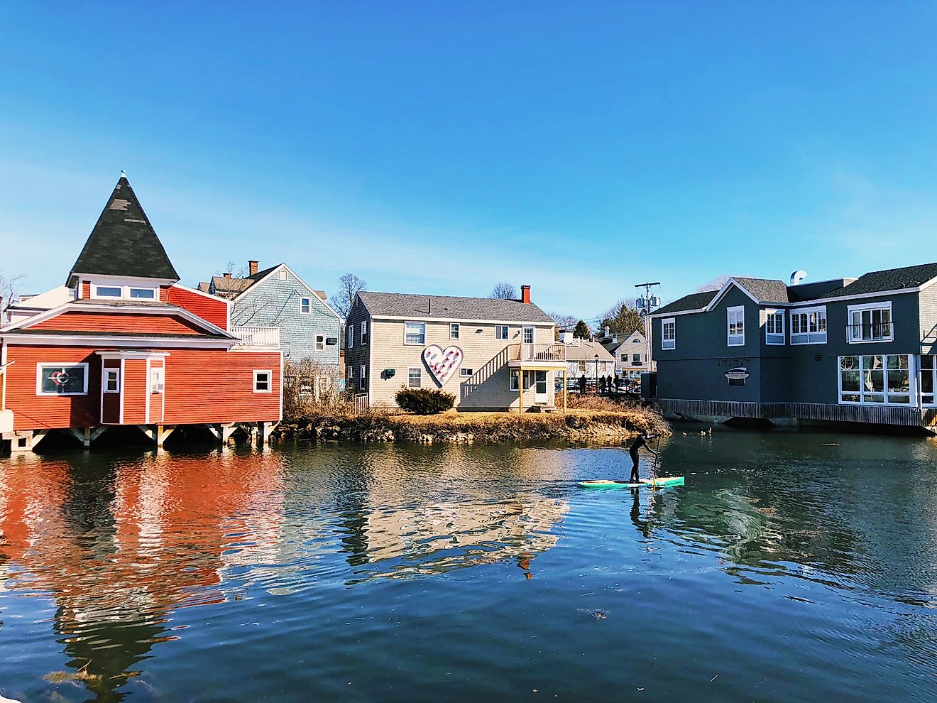 Waterfront buildings in the town of Kennebunk, Maine. Editorial credit: Shanshan0312 / Shutterstock.com