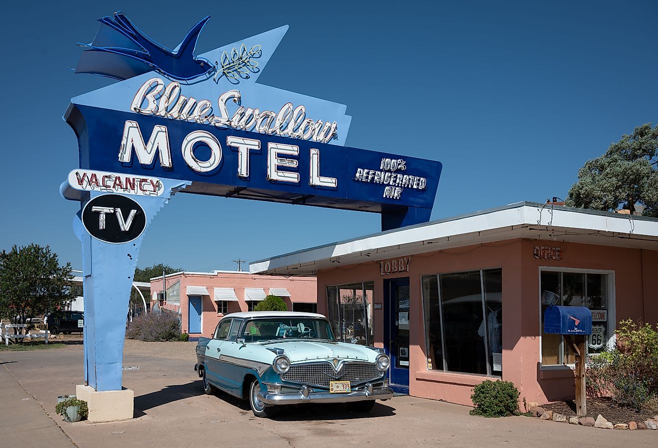 Classic Blue Swallow motel on historic Route 66, Tucumcari, New Mexico. Image credit adolf martinez soler via Shutterstock