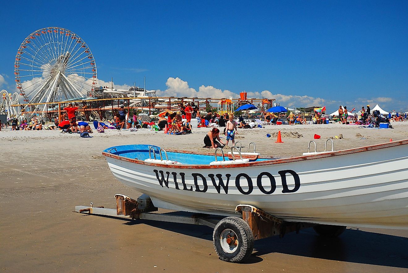 A beautiful day by the beach at Wildwood, New Jersey. Editorial credit: James Kirkikis / Shutterstock.com