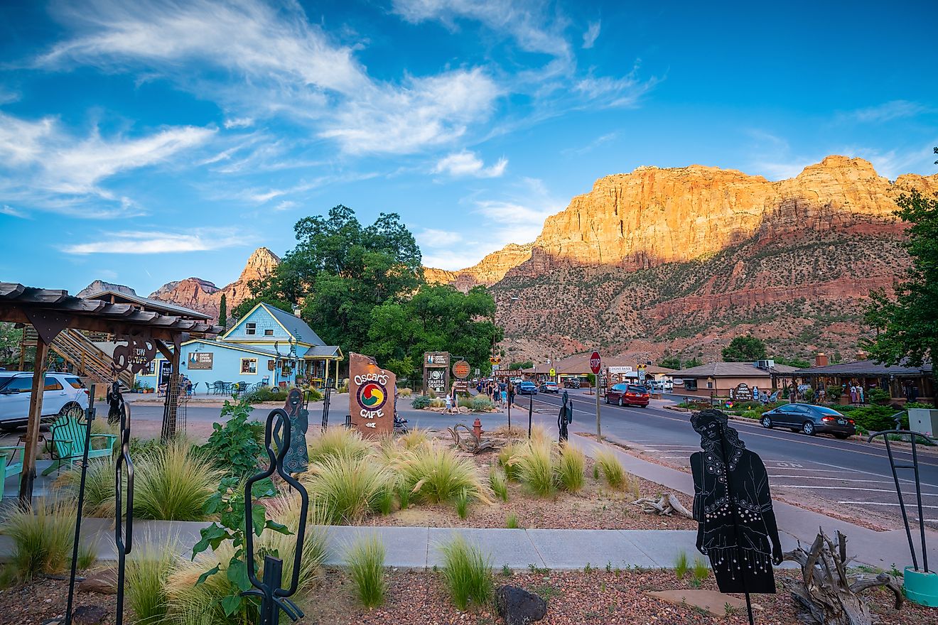 The beautiful town of Springdale, Utah. Editorial credit: f11photo / Shutterstock.com.