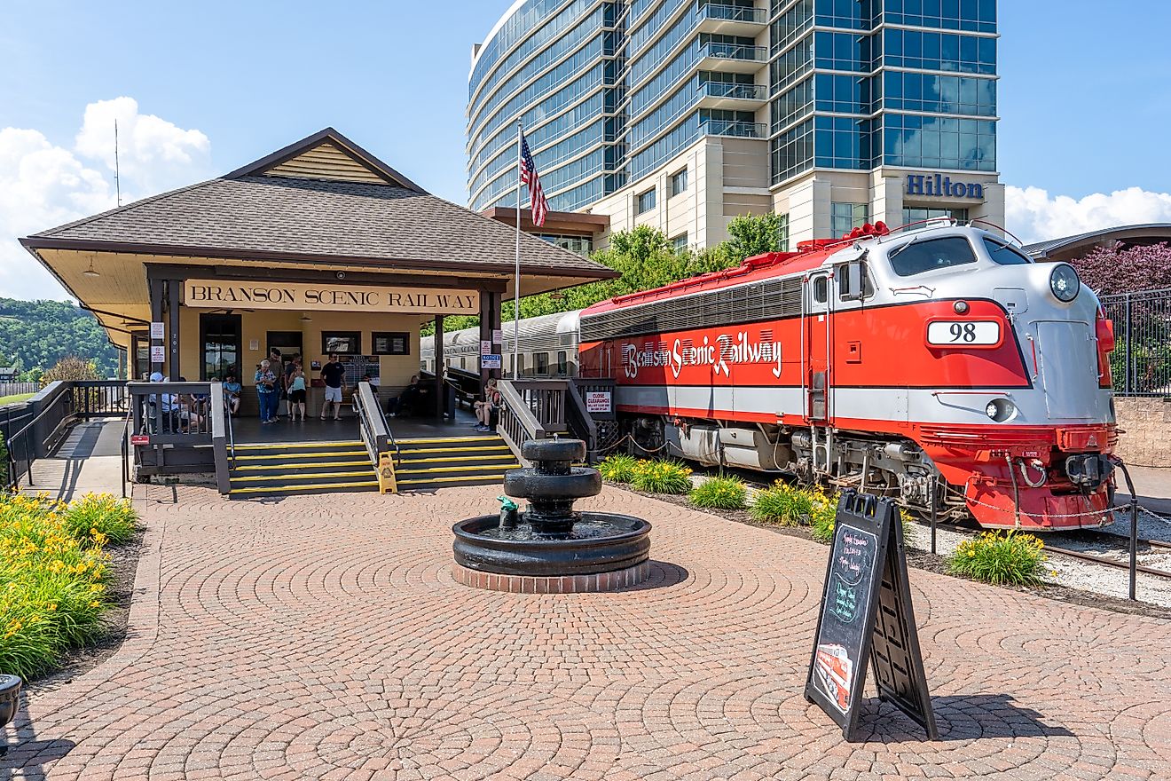 The vintage Branson Scenic Railway passenger train in Branson, Missouri. Editorial credit: Rosemarie Mosteller / Shutterstock.com