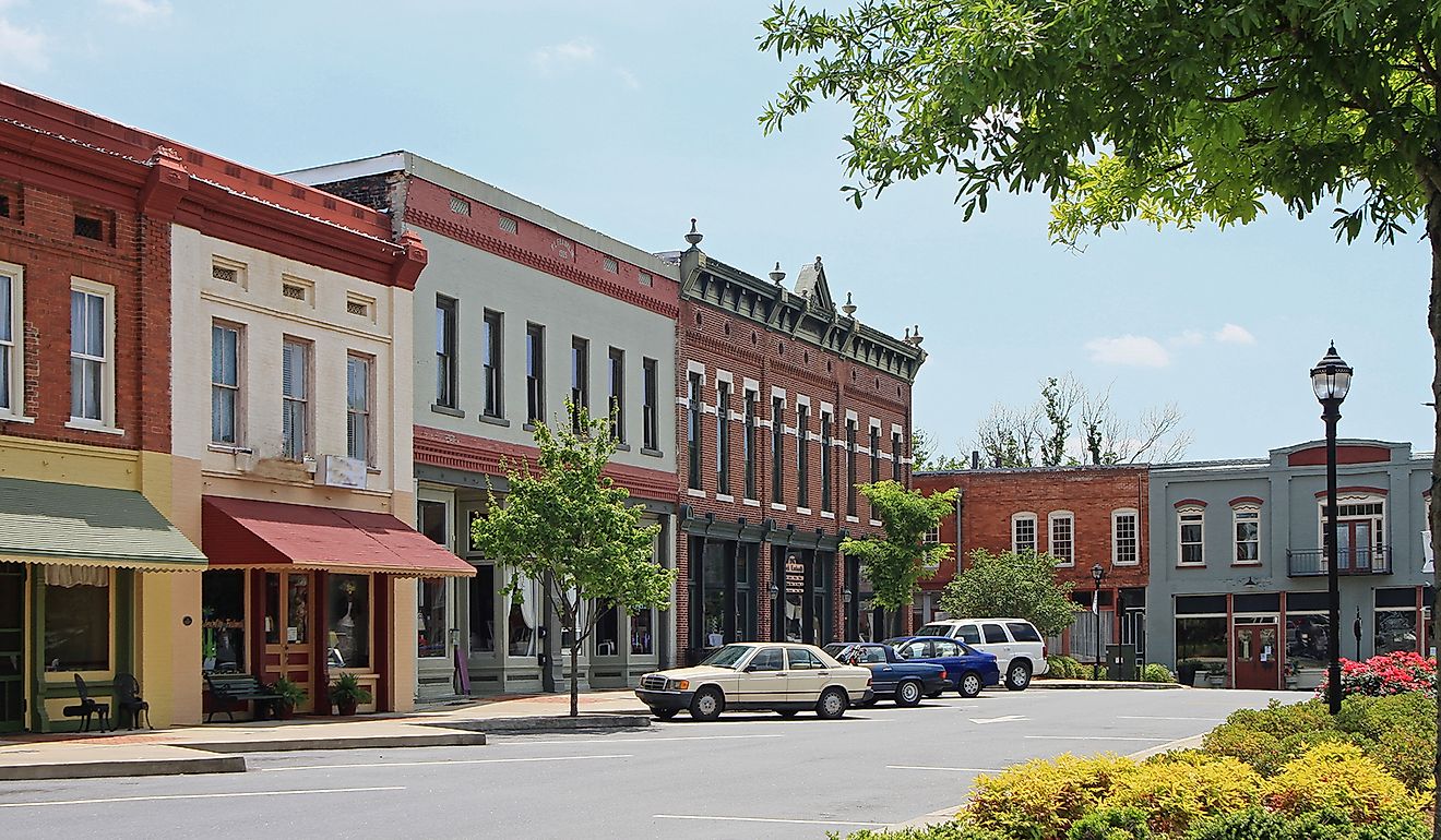  Downtown Adairsville, Georgia.