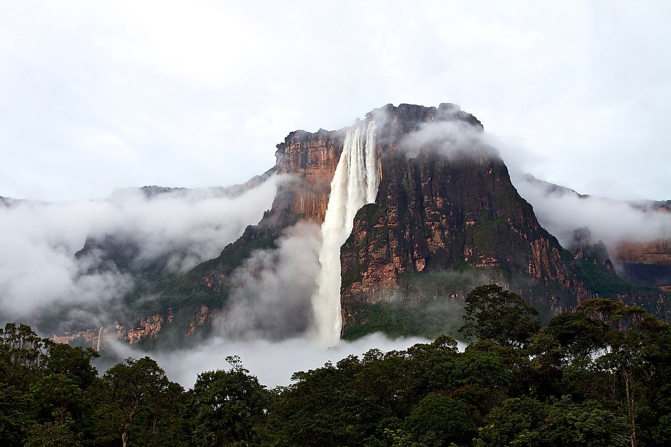 what are popular natural tourist destinations in venezuela