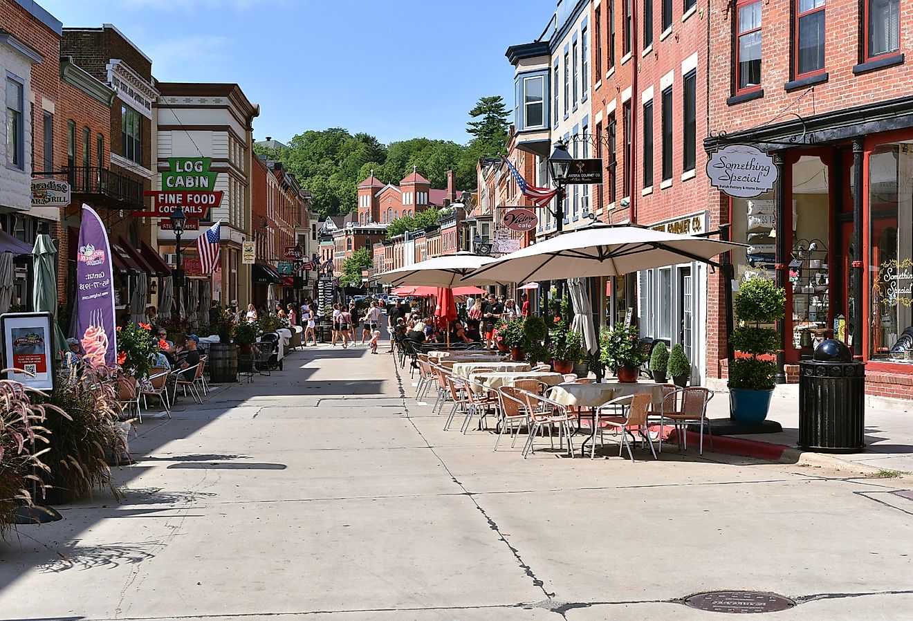 Downtown Galena, Illinois with its shops and restaurants on a warm summer day. Image credit Ben Harding via Shutterstock