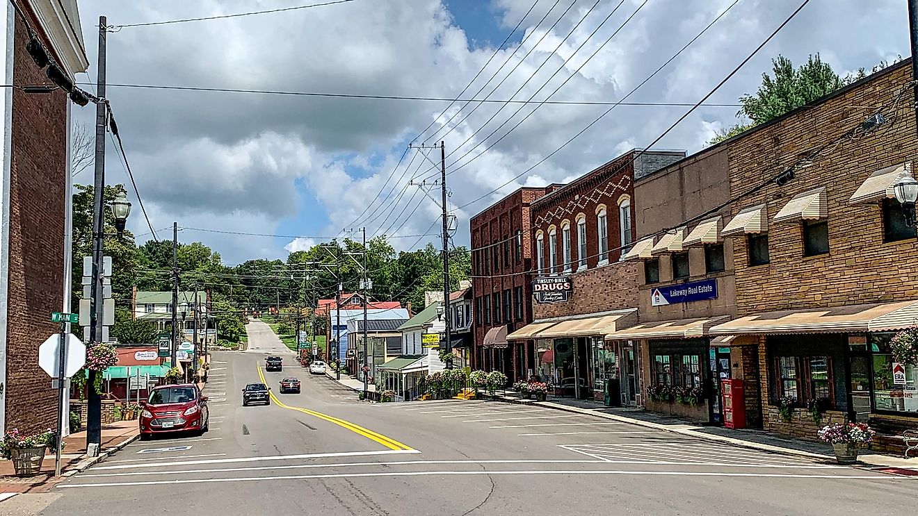 Storefronts along Gay Street in downtown Dandridge, Tennessee. Image credit AppalachianCentrist, CC BY-SA 4.0 <https://creativecommons.org/licenses/by-sa/4.0>, via Wikimedia Commons