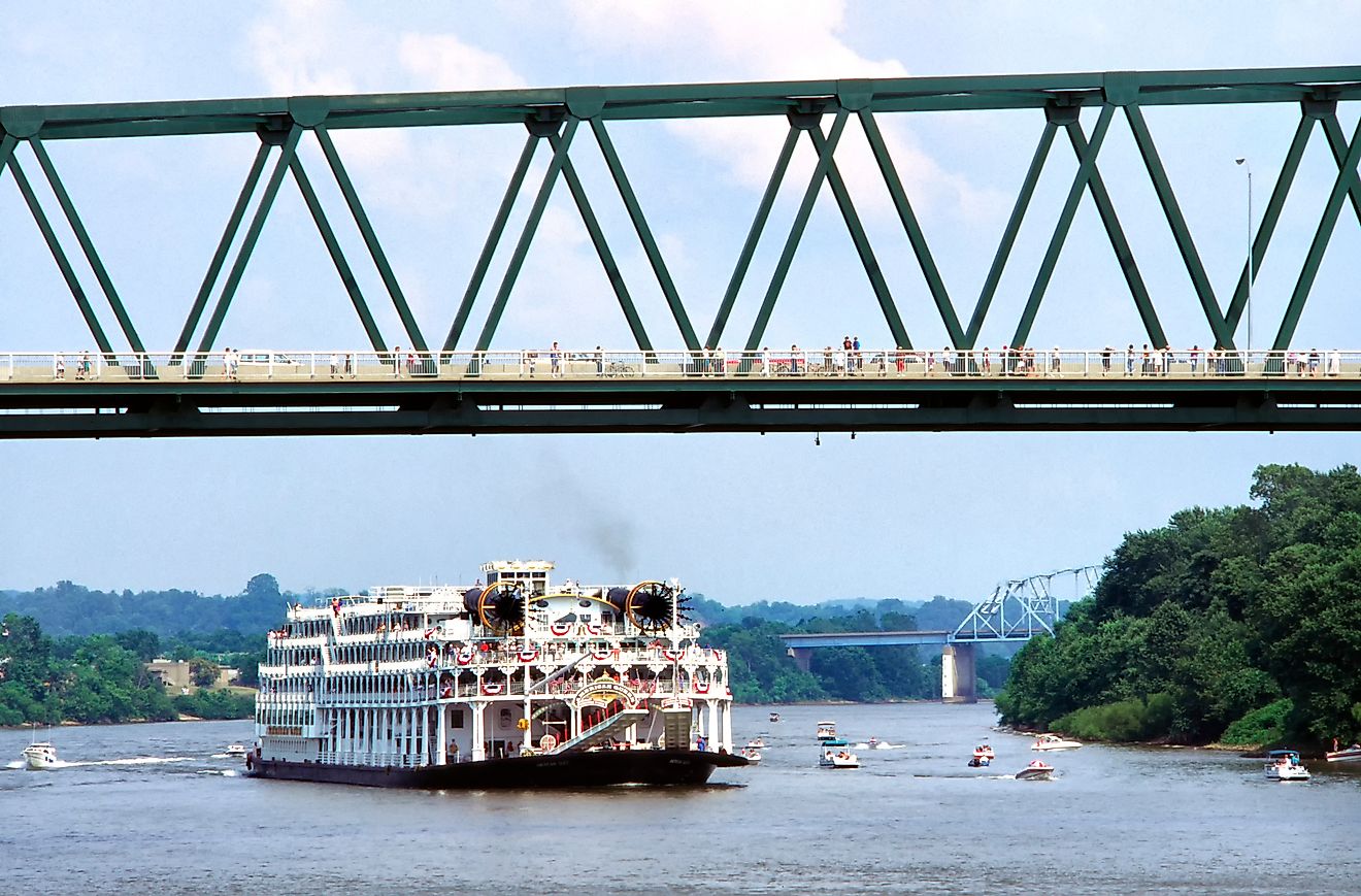 The Ohio River in Marietta, Ohio. Image: Malachi Jacobs / Shutterstock.