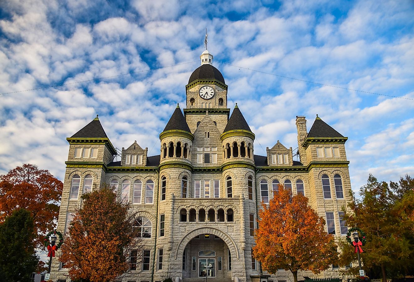 The Carthage Courthouse with fall foliage in downtown Carthage, Missouri. 