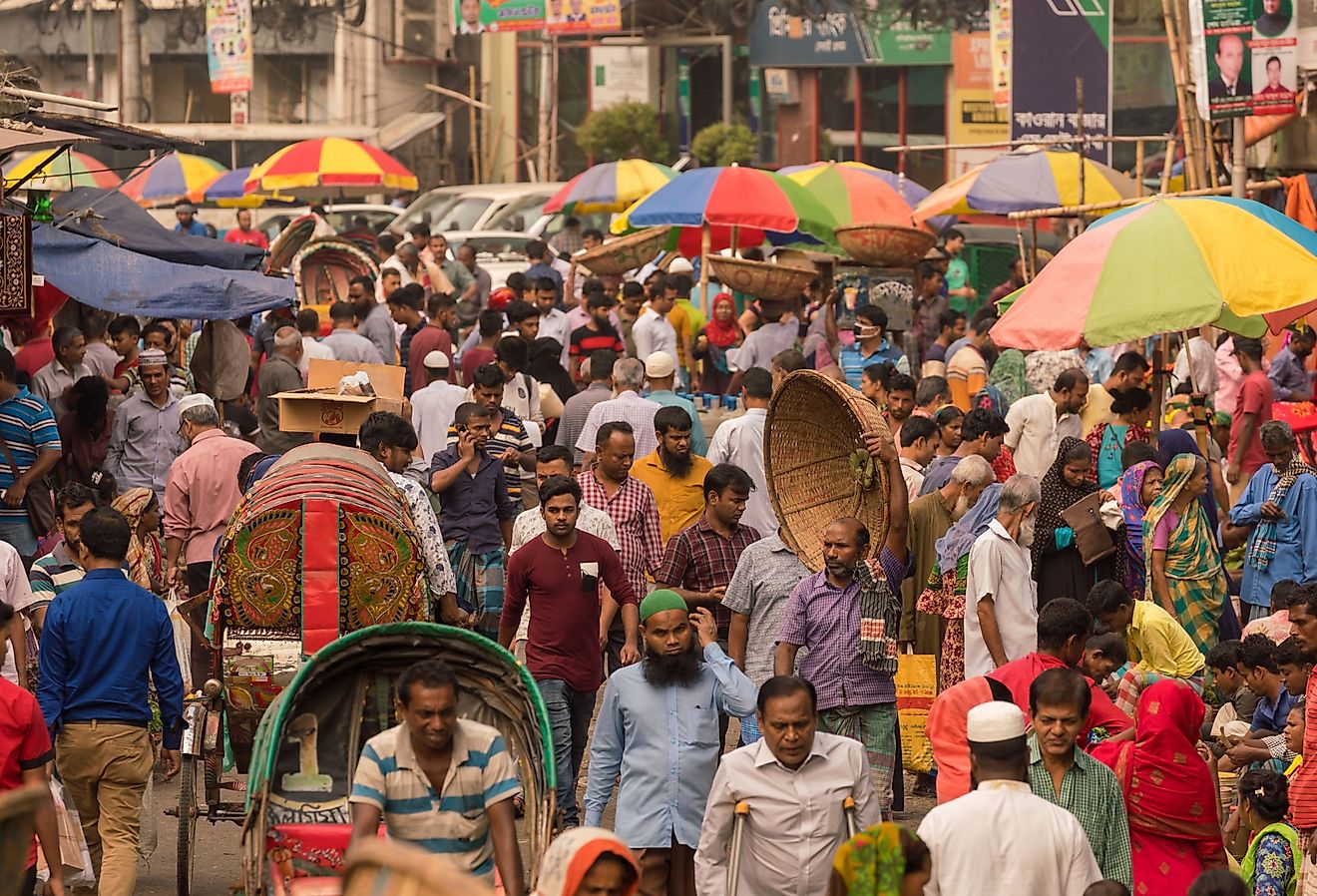Kawran Bazar is a business district and is one the biggest commodity marketplaces in Dhaka. Image credit Hit1912 via Shutterstock.