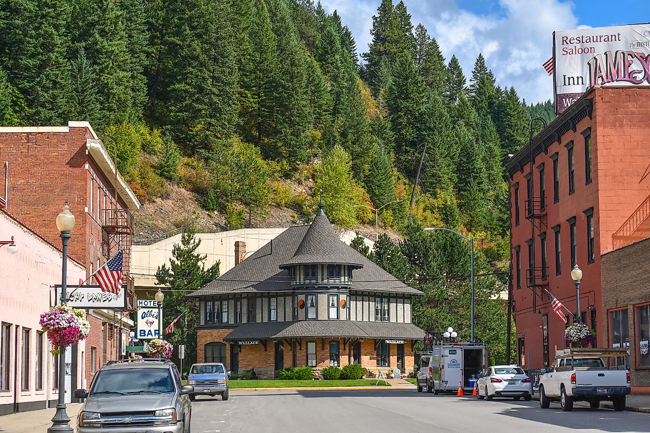The old Railroad Museum in front of lush forests in Wallace, Idaho. Editorial credit: Kirk Fisher / Shutterstock.com