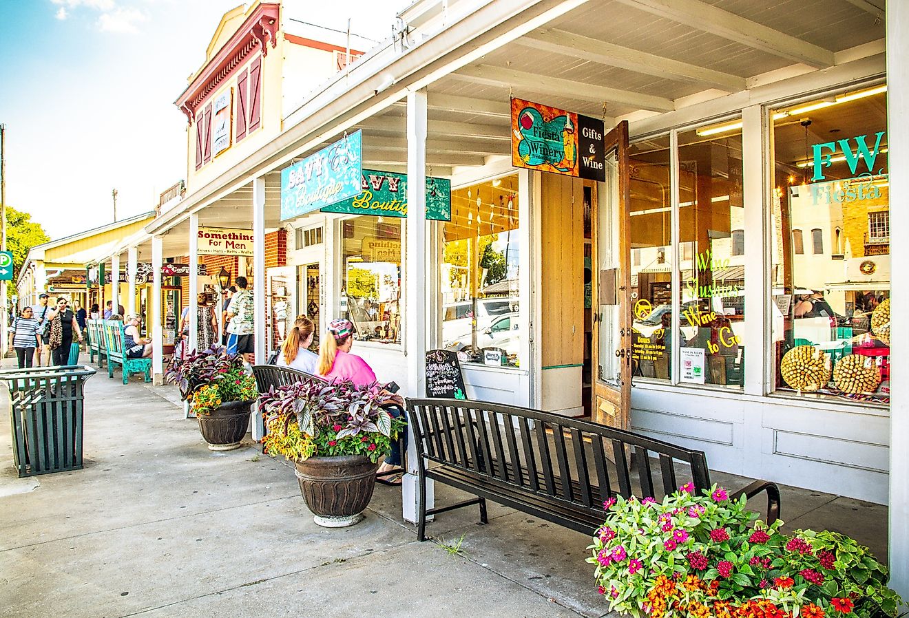 Magic Mile in Fredericksburg, Texas. Image credit ShengYing Lin via Shutterstock.com