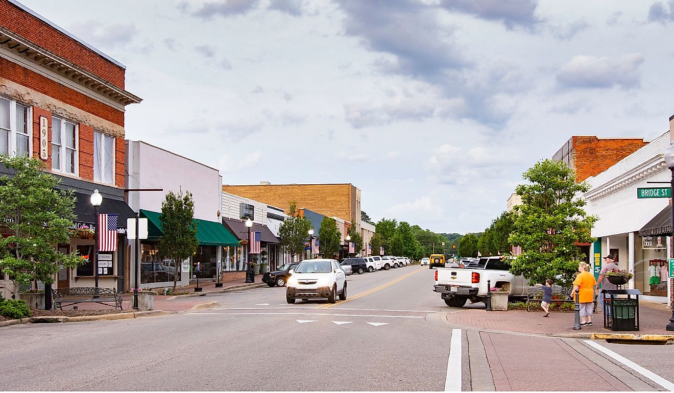 Downtown Prattville, Alabama. Editorial credit: JNix / Shutterstock.com