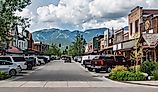 Mainstreet in Whitefish still has a smalltown feel to it. Editorial credit: Beeldtype / Shutterstock.com