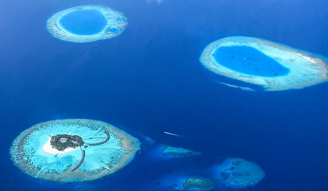 What Is An Atoll? - WorldAtlas