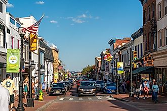 The people and traffic in the main street of Annapolis, Maryland, USA