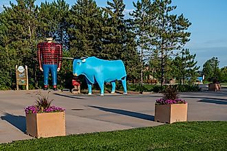 Paul Bunyan and Babe the Blue Ox statue in Bemidji, Minnesota. Editorial credit: Danita Delimont / Shutterstock.com.