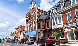 Businesses Along Main Street in Downtown Historic Williamsport, Maryland. Editorial credit: Kyle J Little / Shutterstock.com