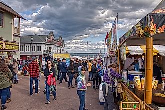 People enjoy the Annual Applefest