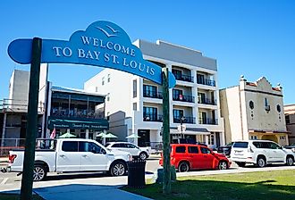 Archway for Bay of St. Louis Mississippi, a coastal beach town. Image credit clayton harrison via Shutterstock