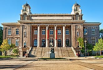 Carnegie Library on the Syracuse University Campus, New York. Image credit debra millet via Shutterstock