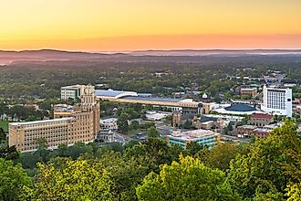 Town skyline of Hot Springs, Arkansas.