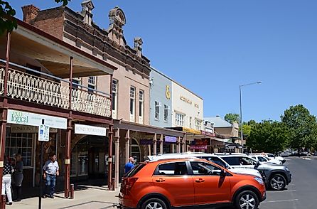 Market Street in the town of Mudgee, New South Wales, via Slow Walker / Shutterstock.com