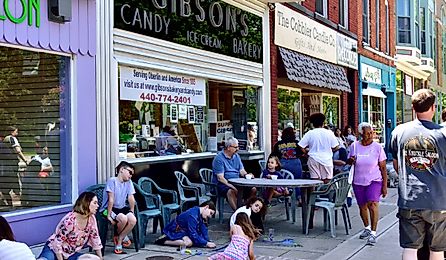 Street view in Oberlin, Ohio, via Michael T Hartman / Shutterstock.com