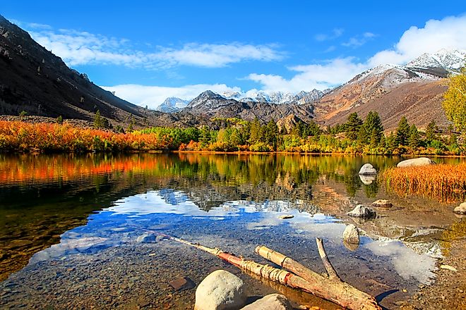 Autumn landscape near Sabrina lake, Bishop California