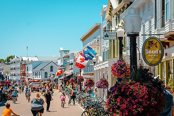 Looking down the main street of Mackinac Island