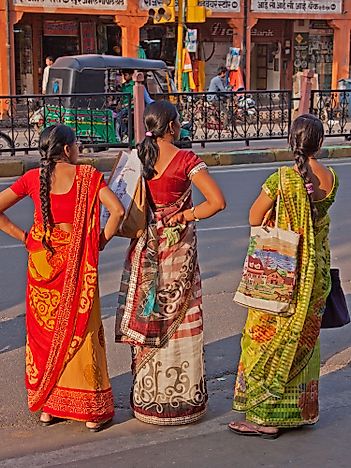 Different Types Of Traditional Dresses In India