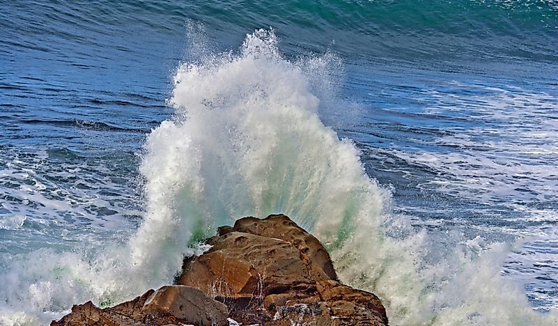 What Causes A Rogue Wave