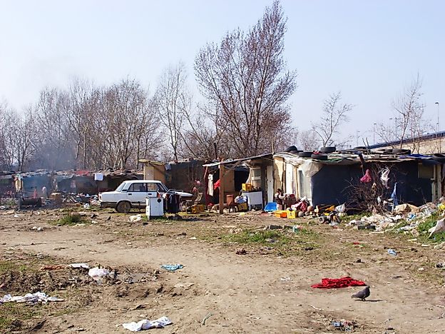 JR10 - Venezuela crisis economica - Página 12 Serbia-belgrade-zemun-semlin-slums-shanty-october-2009
