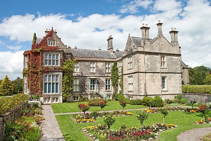 #9 Muckross House Gardens And Traditional Farm 