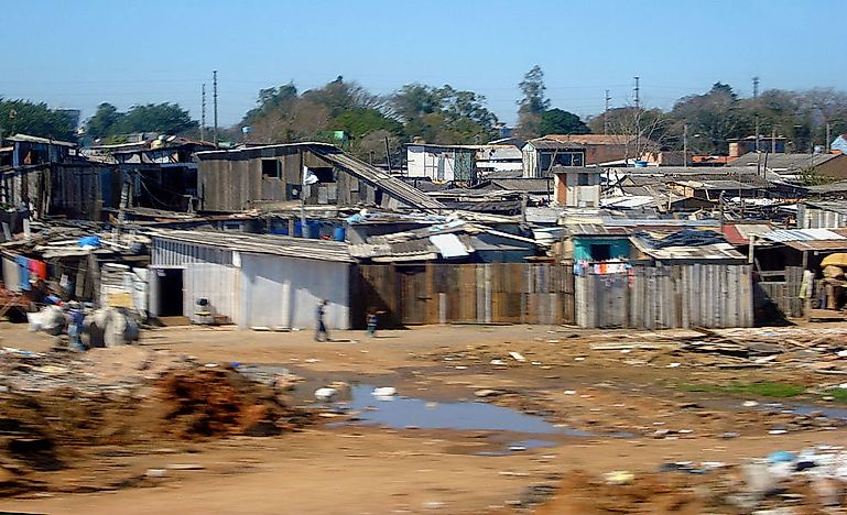 JR10 - Venezuela crisis economica - Página 12 Favelas-portoalegre