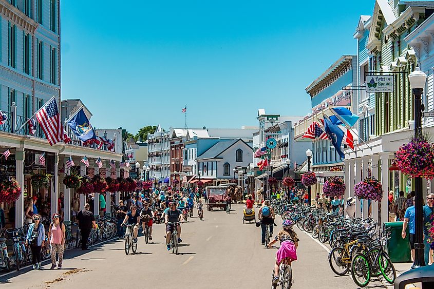 The lively downtown area of Mackinac Island, Michigan